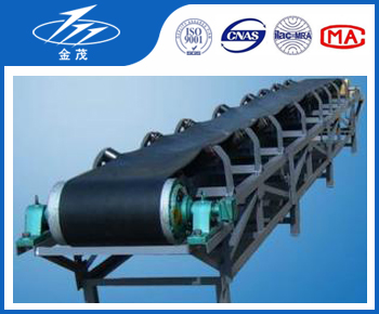 皮帶輸送機(jī)的簡(jiǎn)介 皮帶輸送機(jī)的簡(jiǎn)介